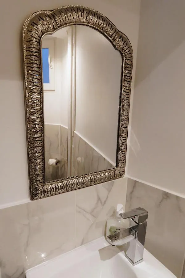 Paris Opera / Galeries Lafayette : Charmant Studio Apartament